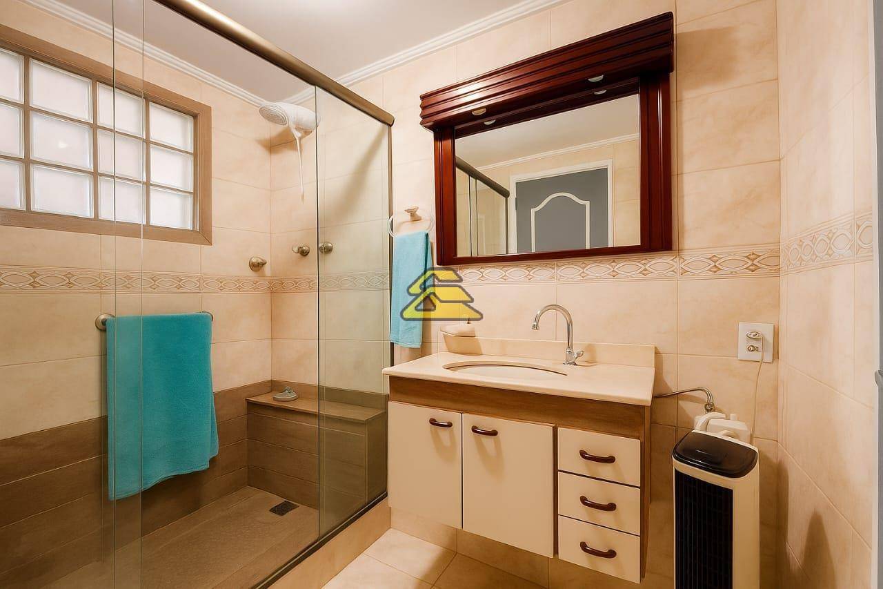 Casa à venda com 5 quartos, 257m² - Foto 26