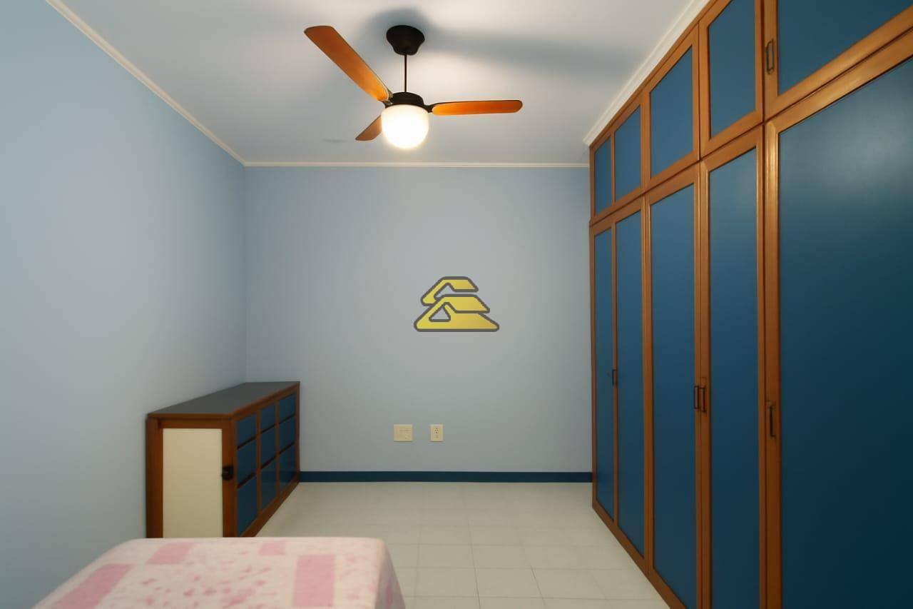Casa à venda com 5 quartos, 257m² - Foto 35