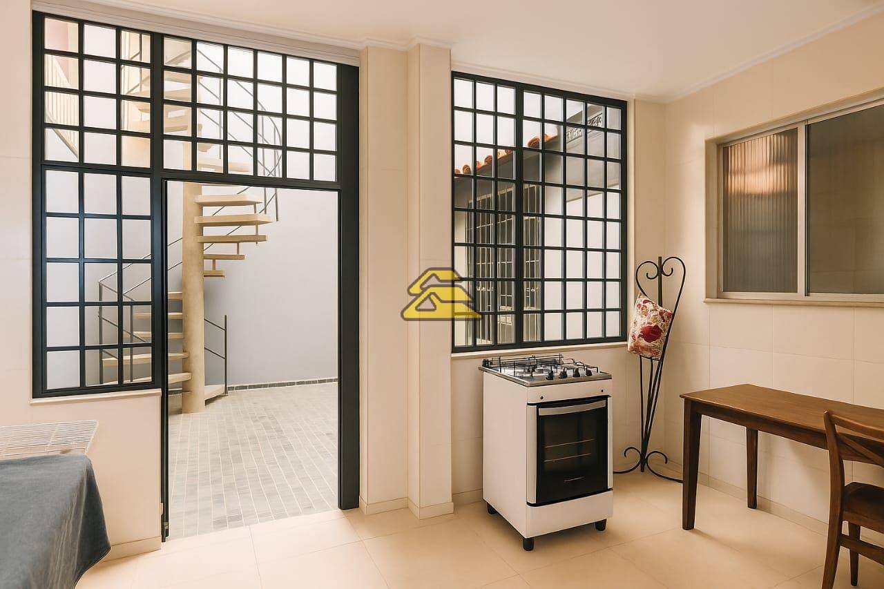 Casa à venda com 5 quartos, 257m² - Foto 38