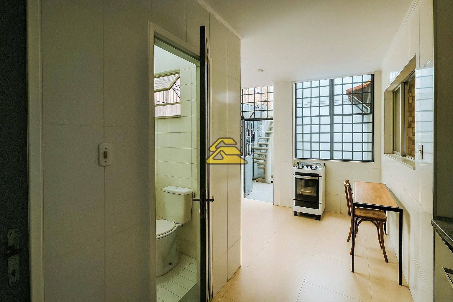 Casa à venda com 5 quartos, 257m² - Foto 39