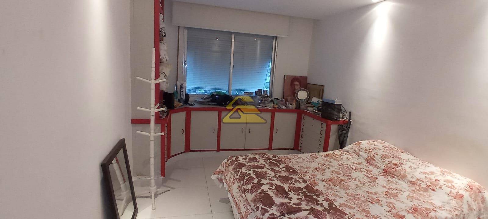 Apartamento para alugar com 4 quartos, 298m² - Foto 12