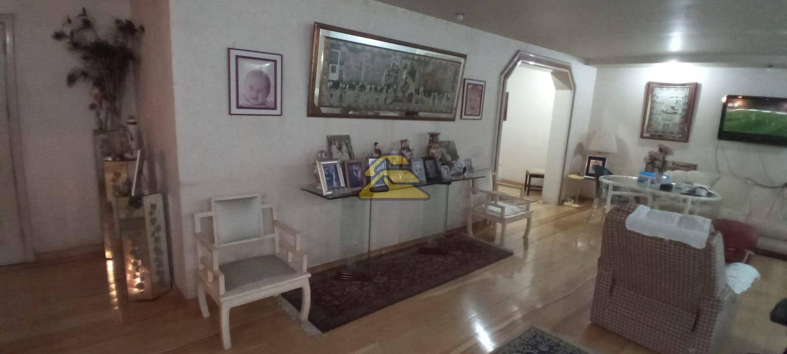 Apartamento para alugar com 4 quartos, 298m² - Foto 9