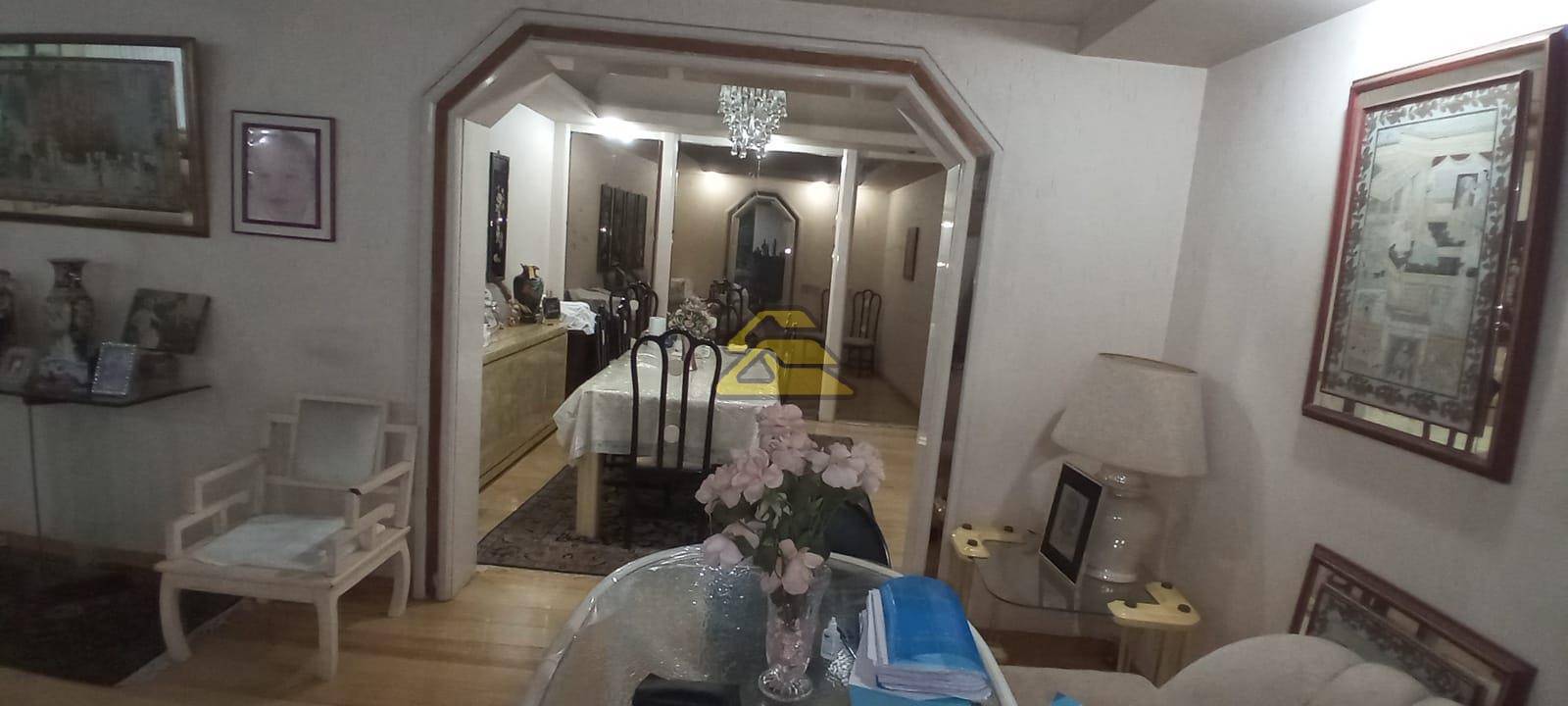 Apartamento para alugar com 4 quartos, 298m² - Foto 6