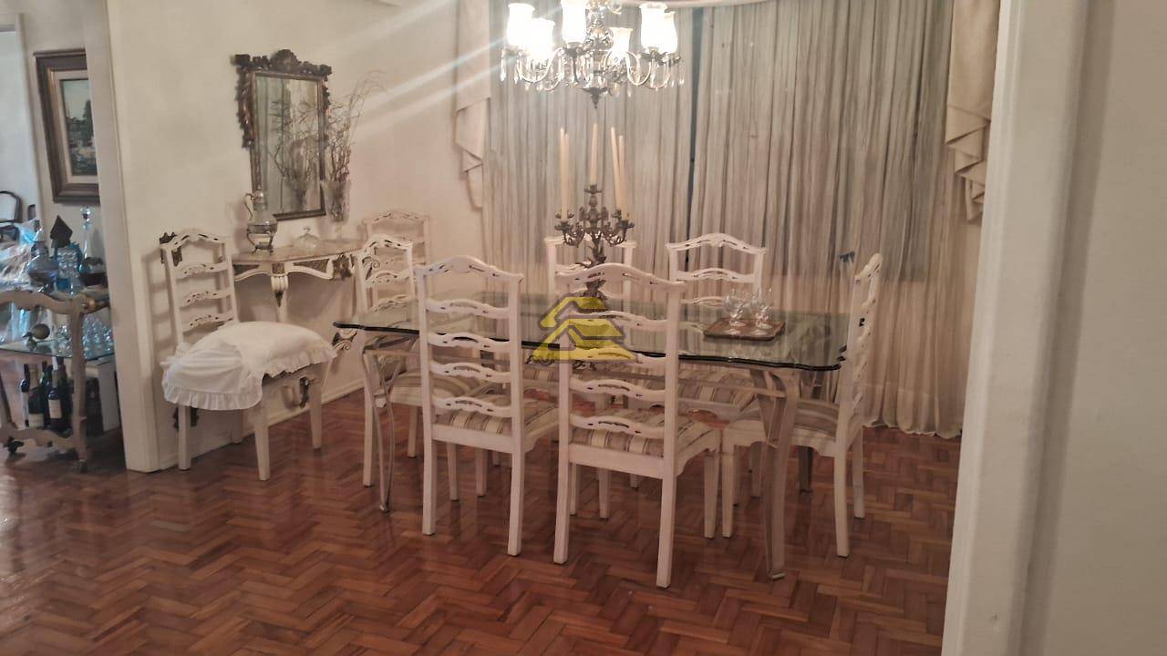 Apartamento para alugar com 4 quartos, 300m² - Foto 14