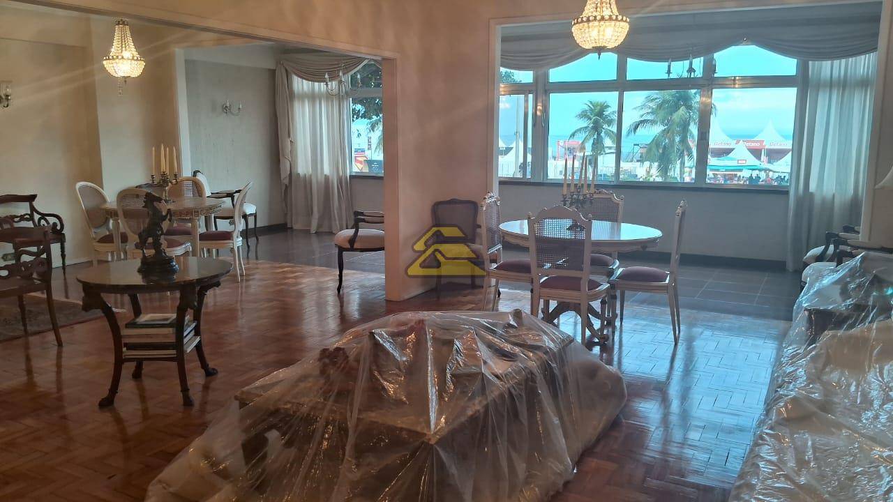 Apartamento para alugar com 4 quartos, 300m² - Foto 8