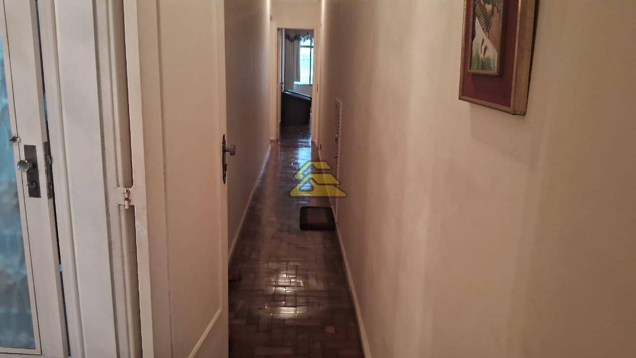 Apartamento para alugar com 4 quartos, 300m² - Foto 33