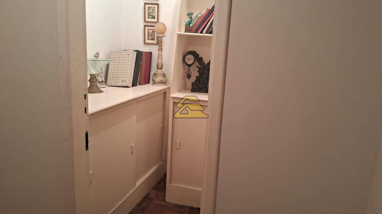 Apartamento para alugar com 4 quartos, 300m² - Foto 31