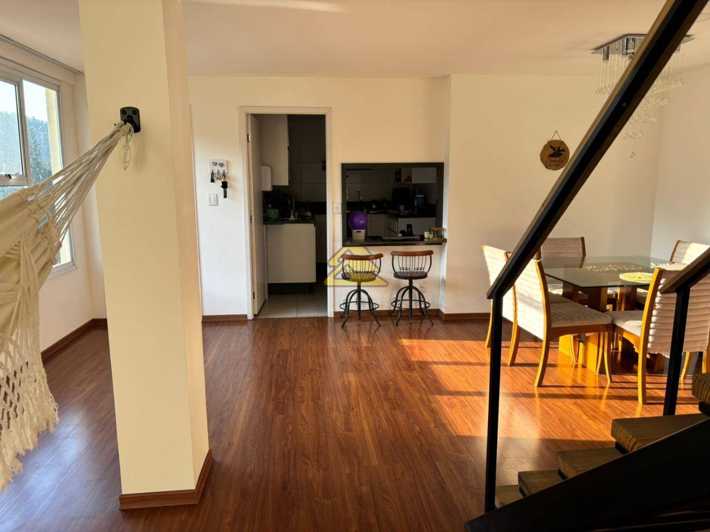 Cobertura à venda com 2 quartos, 200m² - Foto 2