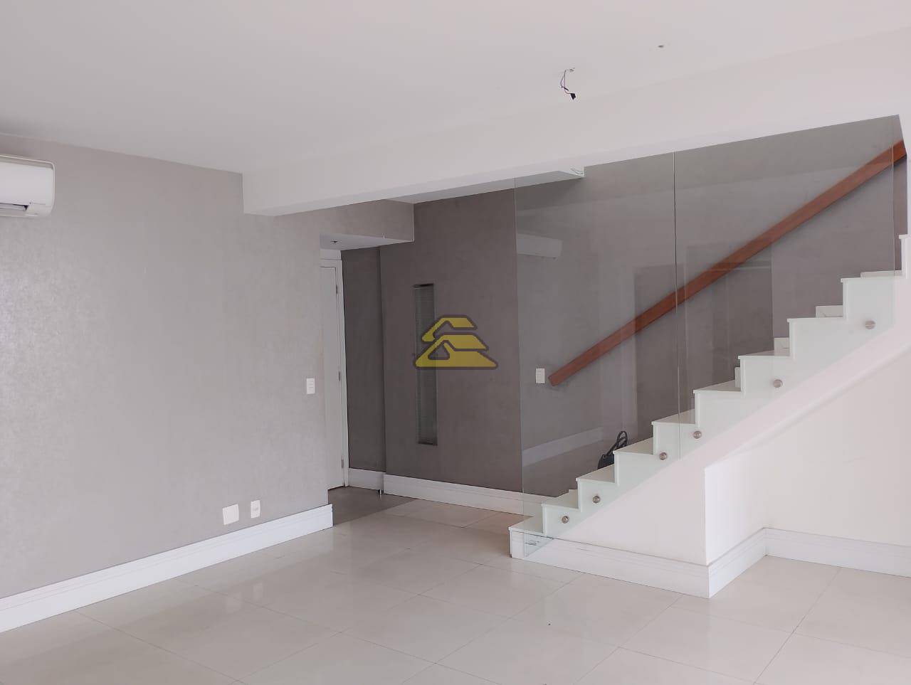 Cobertura à venda com 4 quartos, 233m² - Foto 5