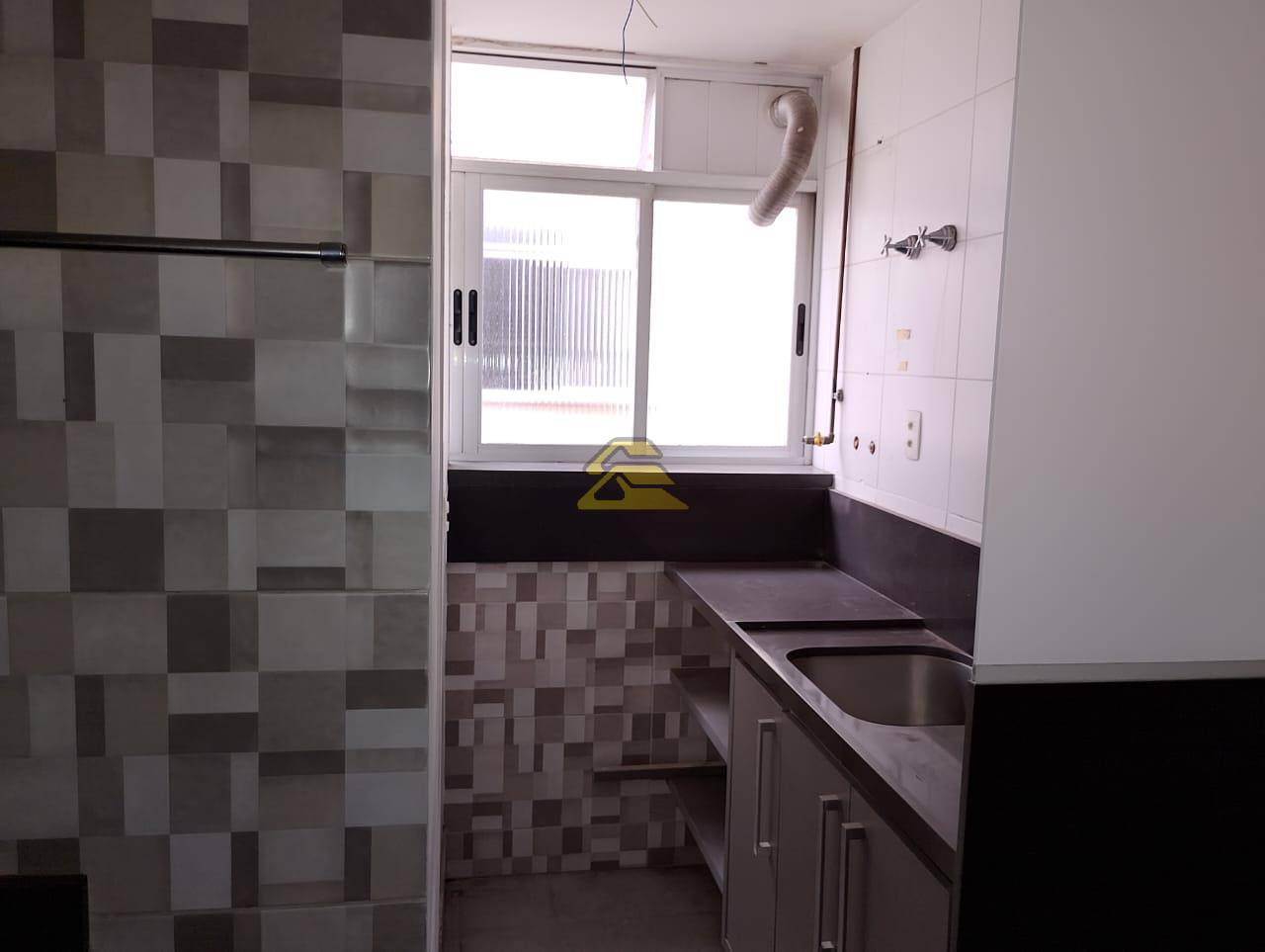 Cobertura à venda com 4 quartos, 233m² - Foto 13