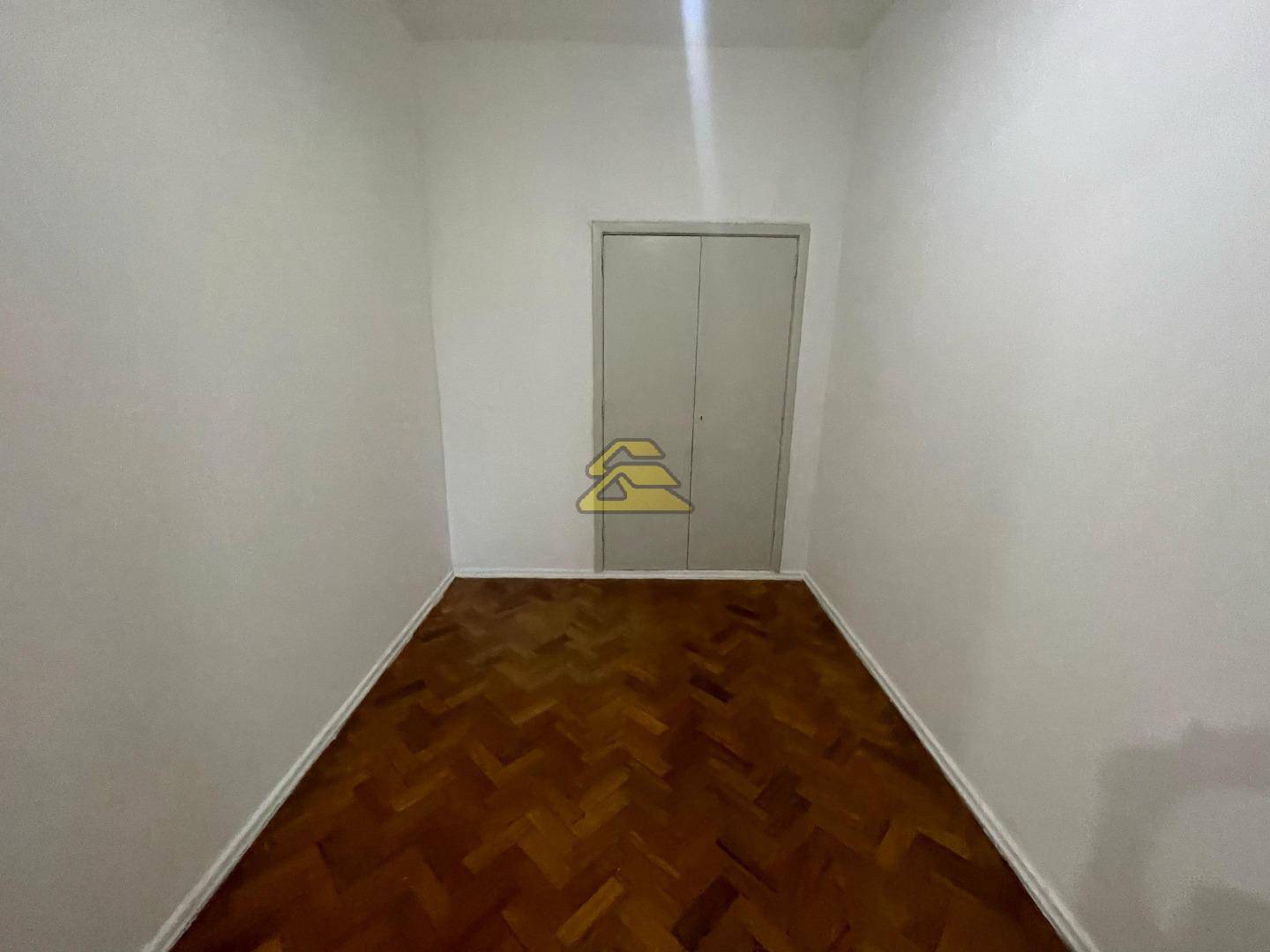 Apartamento para alugar com 3 quartos, 178m² - Foto 17