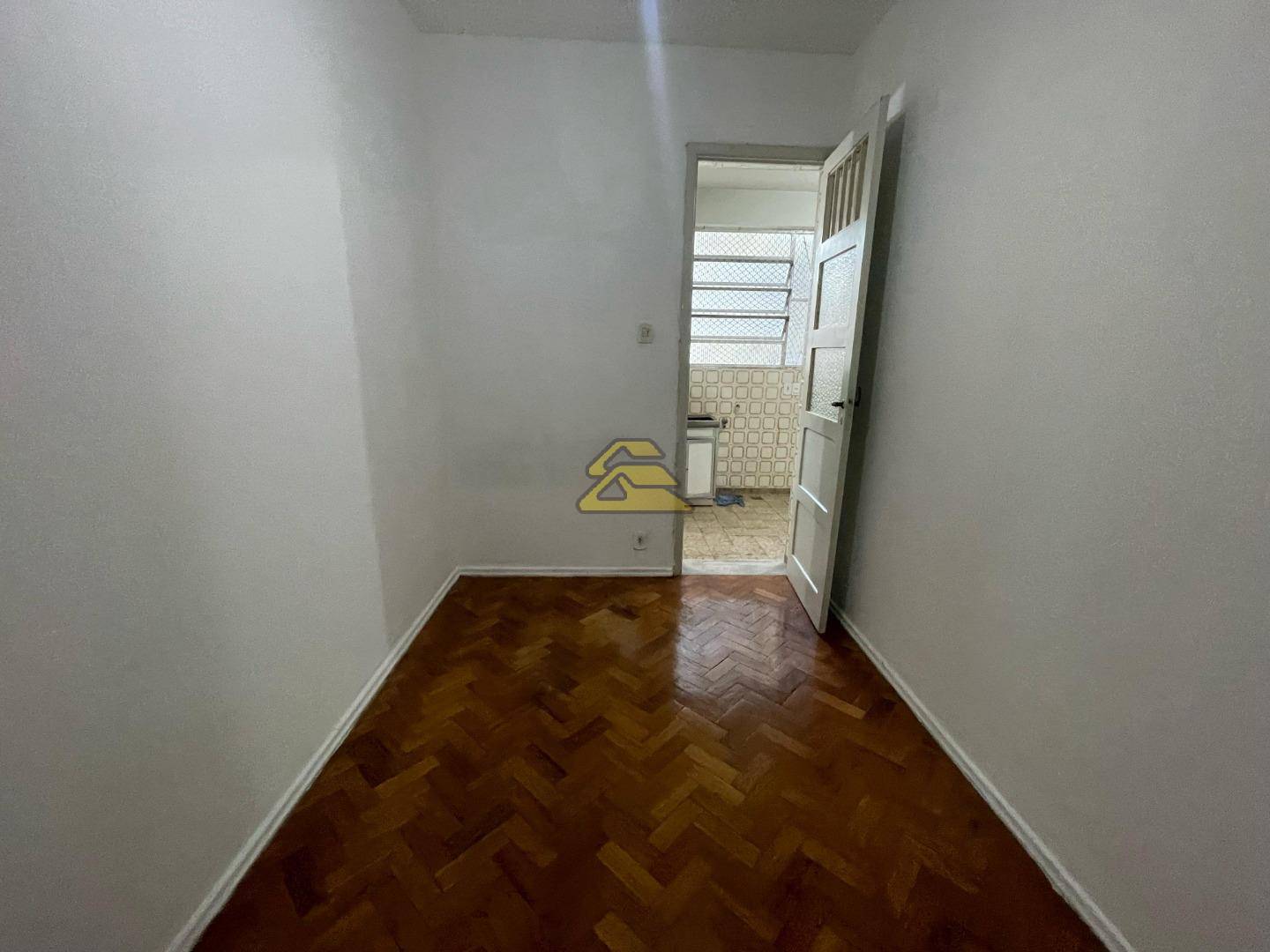 Apartamento para alugar com 3 quartos, 178m² - Foto 29
