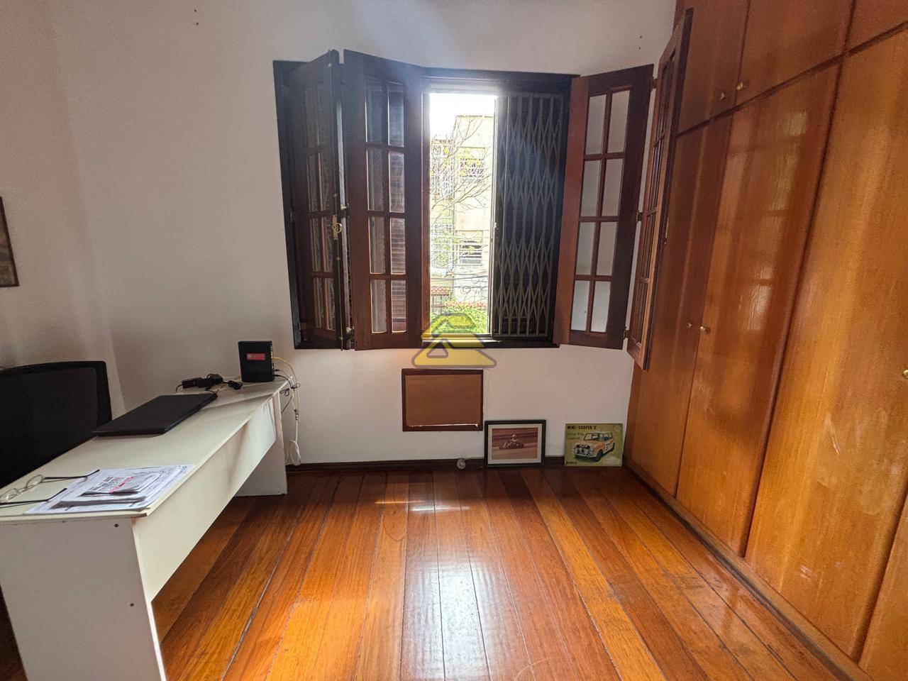 Apartamento à venda com 2 quartos, 65m² - Foto 8