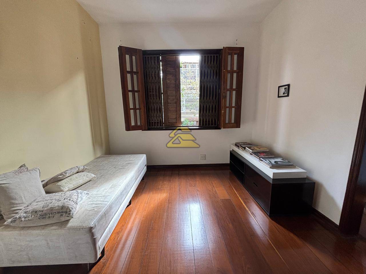 Apartamento à venda com 2 quartos, 65m² - Foto 10