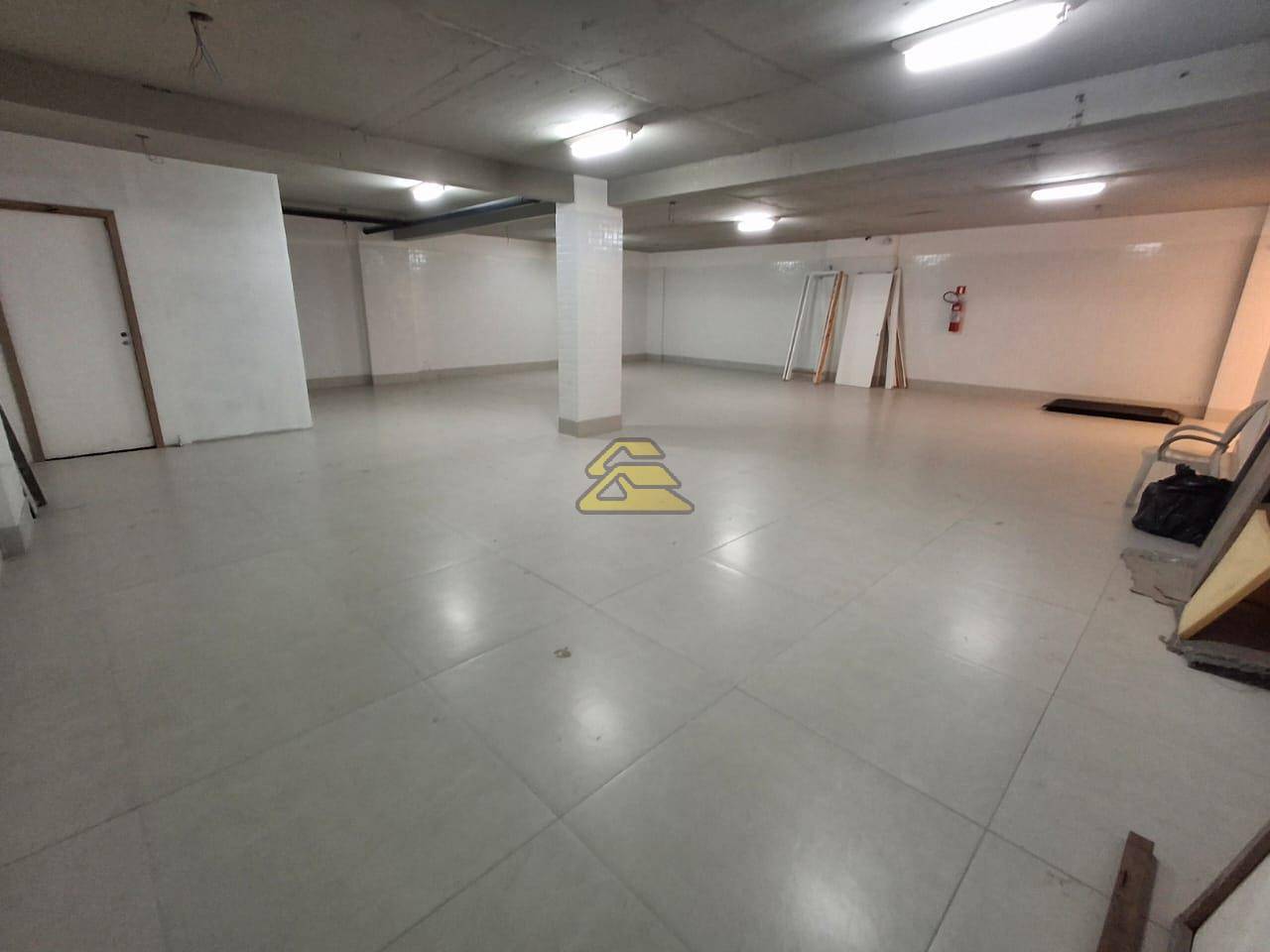 Conjunto Comercial-Sala para alugar, 182m² - Foto 16