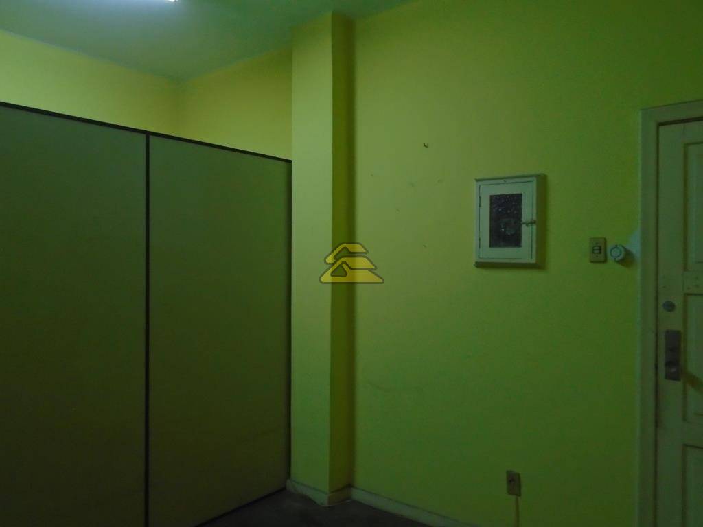 Apartamento para alugar com 1 quarto, 40m² - Foto 2