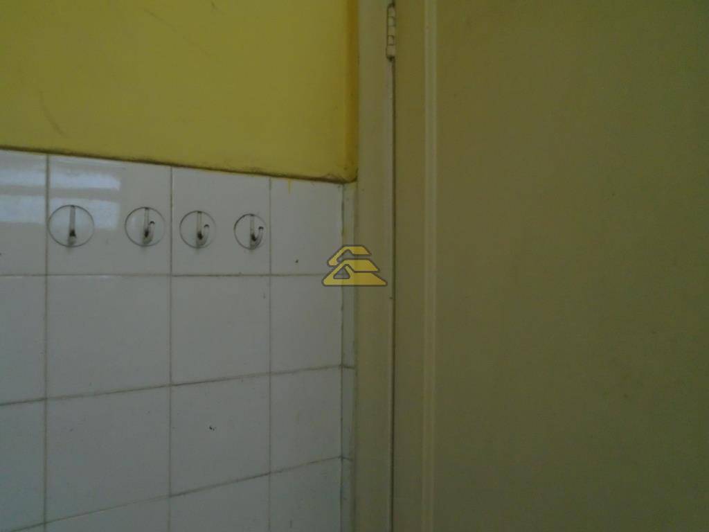 Apartamento para alugar com 1 quarto, 40m² - Foto 13