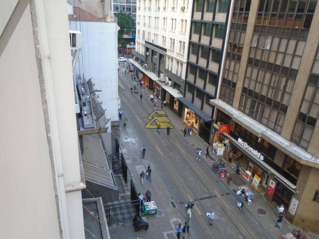 Apartamento para alugar com 1 quarto, 40m² - Foto 14