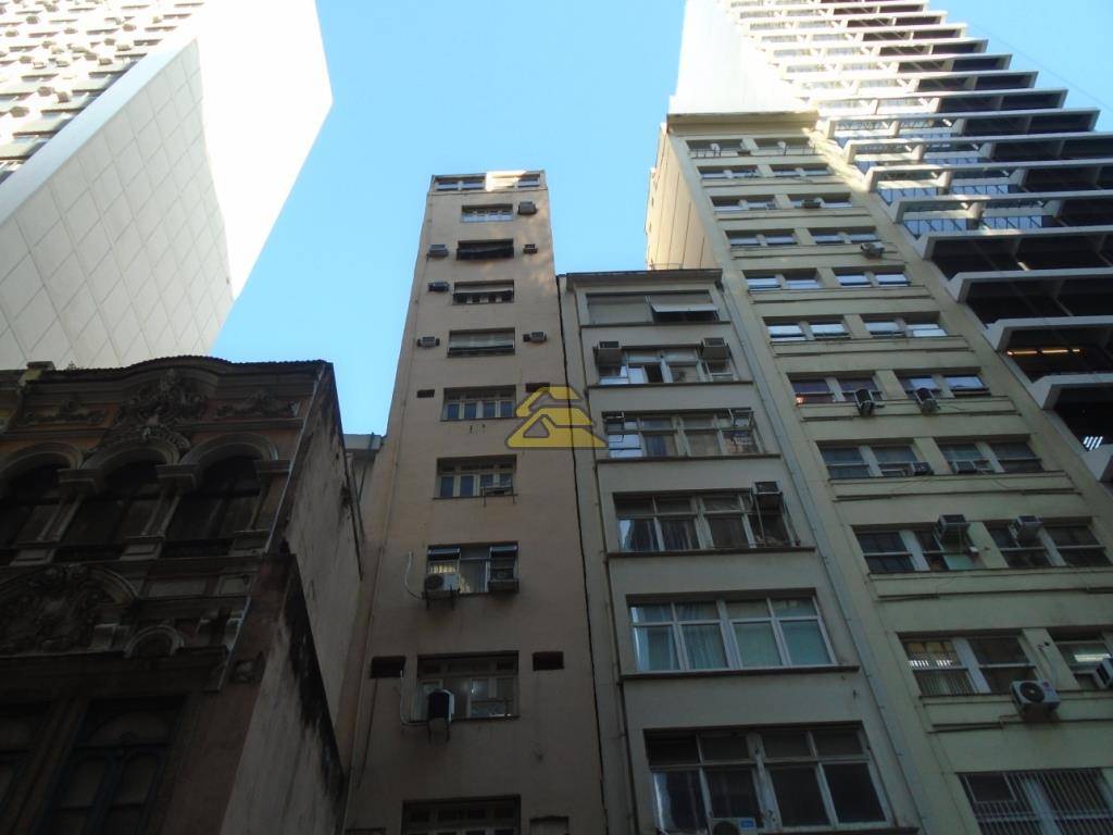 Apartamento para alugar com 1 quarto, 40m² - Foto 23
