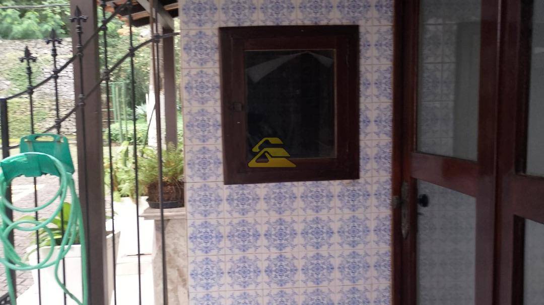 Casa de Condomínio à venda com 3 quartos, 187m² - Foto 41
