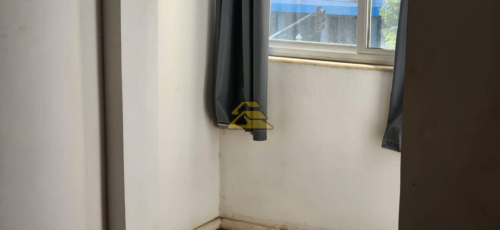 Apartamento à venda com 1 quarto, 42m² - Foto 19