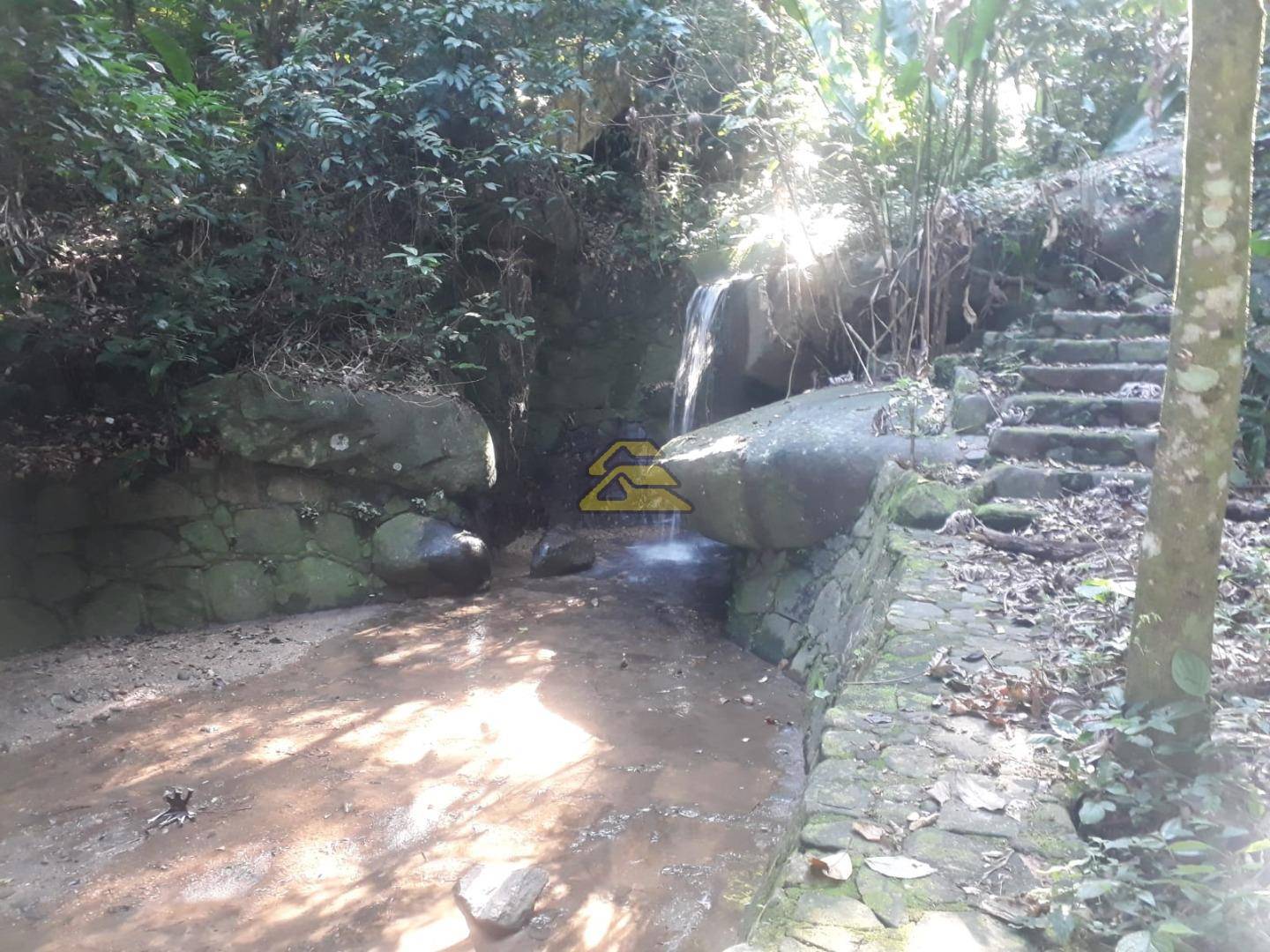 Terreno à venda, 1203m² - Foto 12