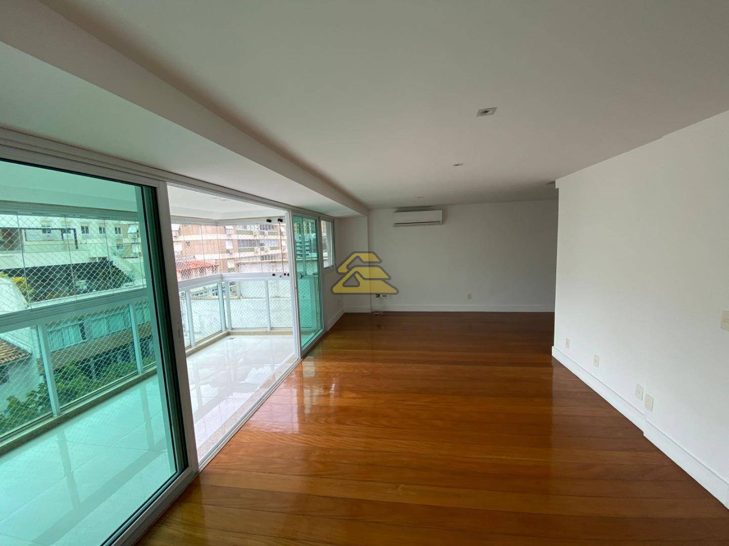Apartamento para alugar com 3 quartos, 171m² - Foto 4