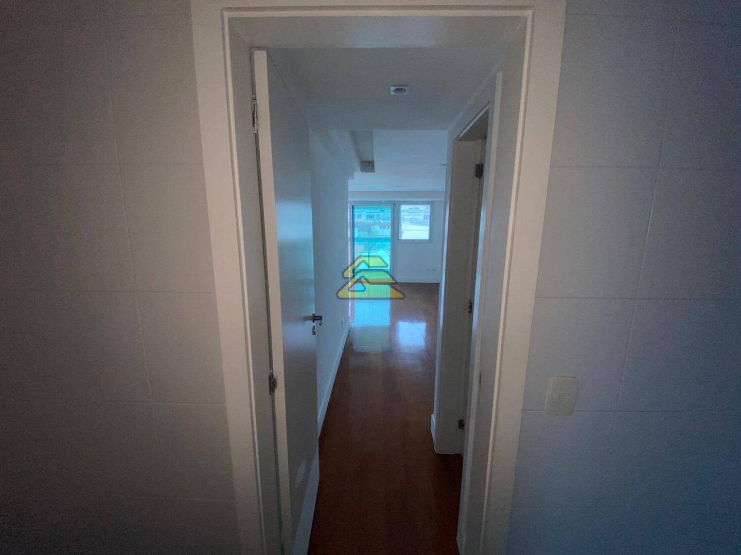 Apartamento para alugar com 3 quartos, 171m² - Foto 30