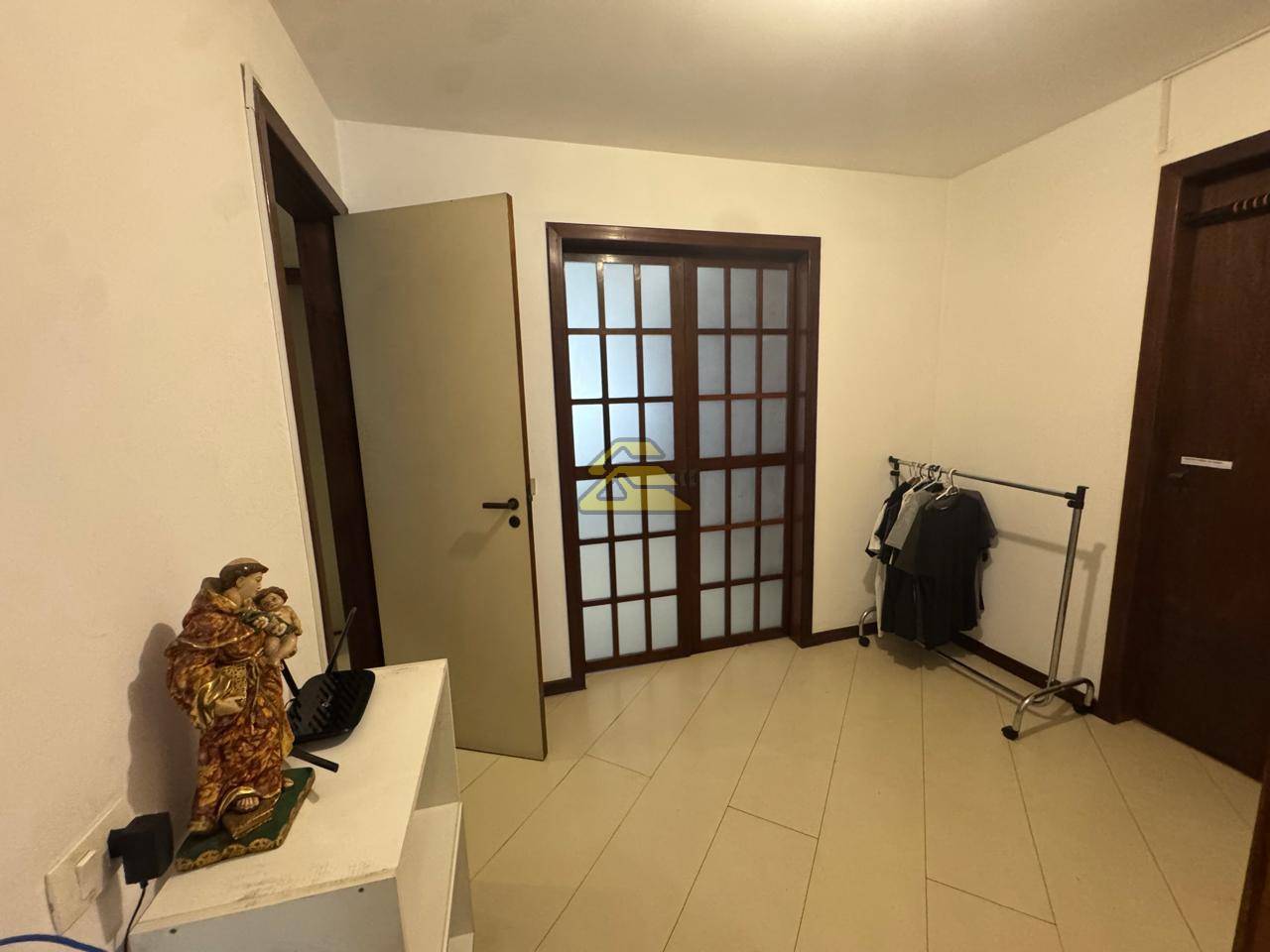 Apartamento à venda com 5 quartos, 301m² - Foto 20