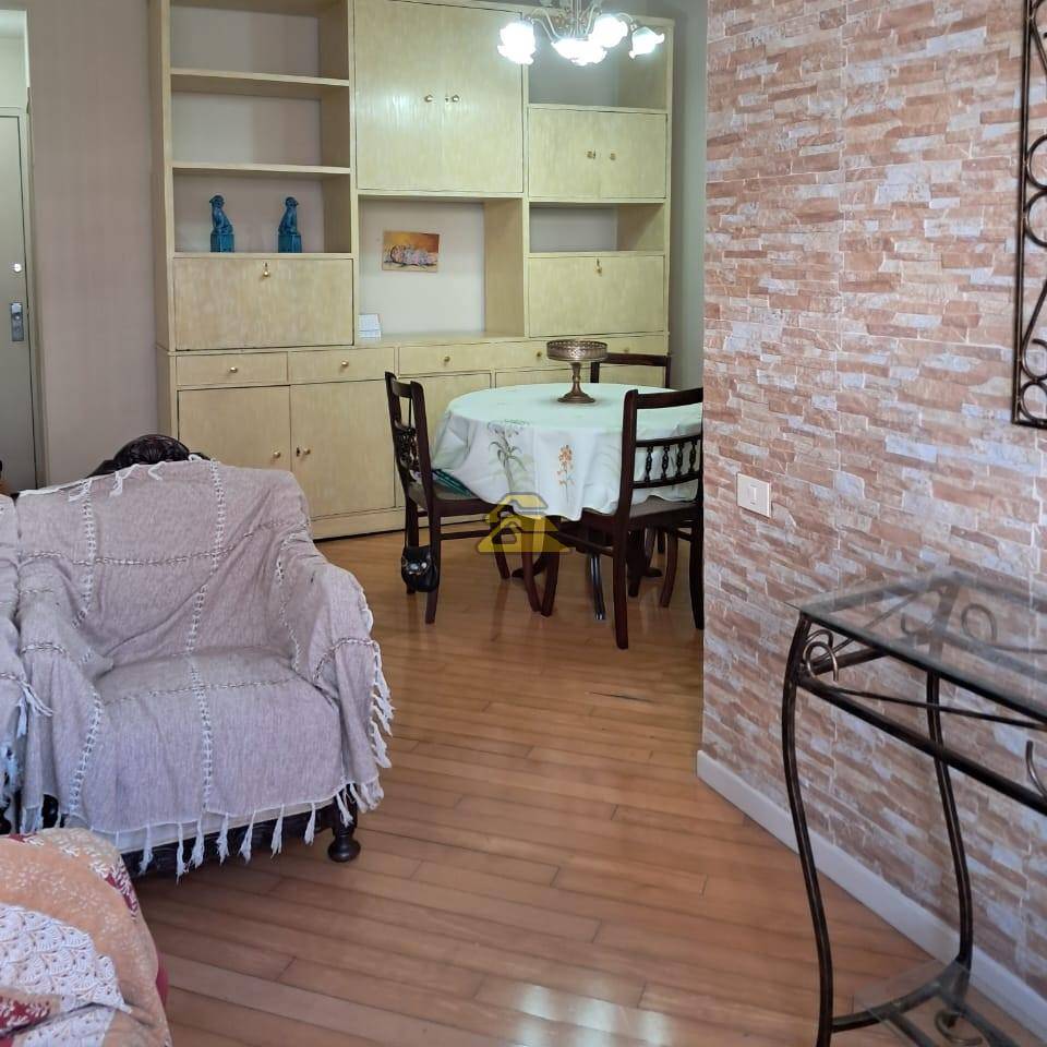 Apartamento à venda com 2 quartos, 64m² - Foto 4