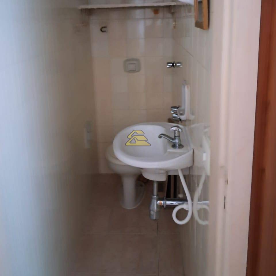 Apartamento à venda com 2 quartos, 64m² - Foto 21