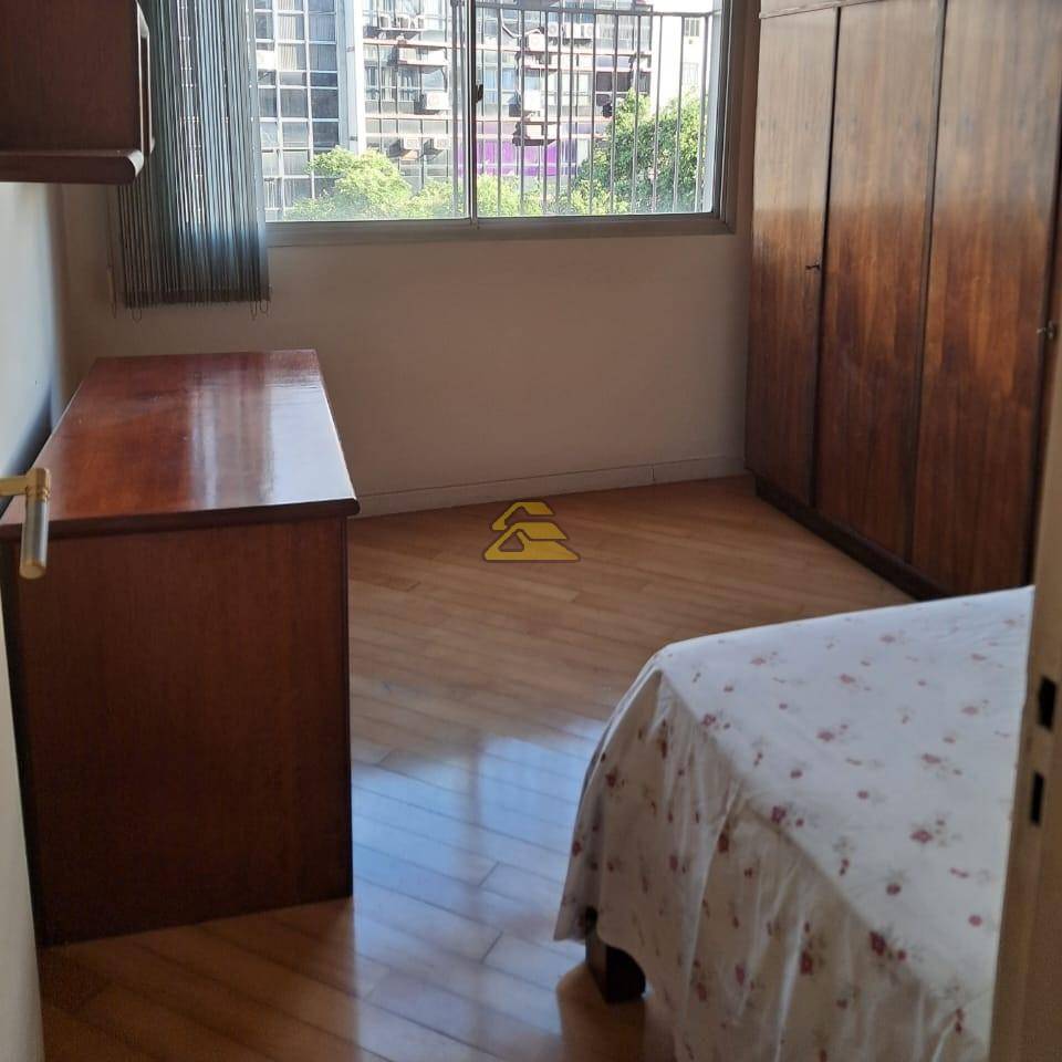 Apartamento à venda com 2 quartos, 64m² - Foto 8