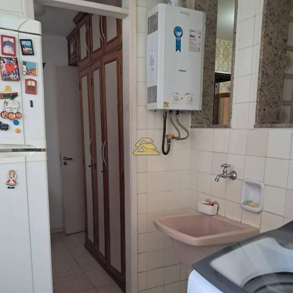 Apartamento à venda com 2 quartos, 64m² - Foto 19