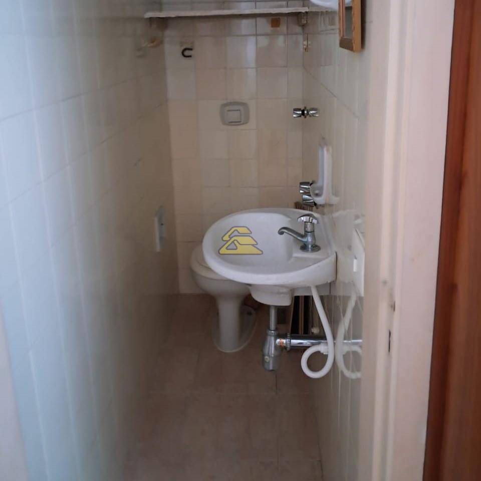 Apartamento à venda com 2 quartos, 64m² - Foto 22
