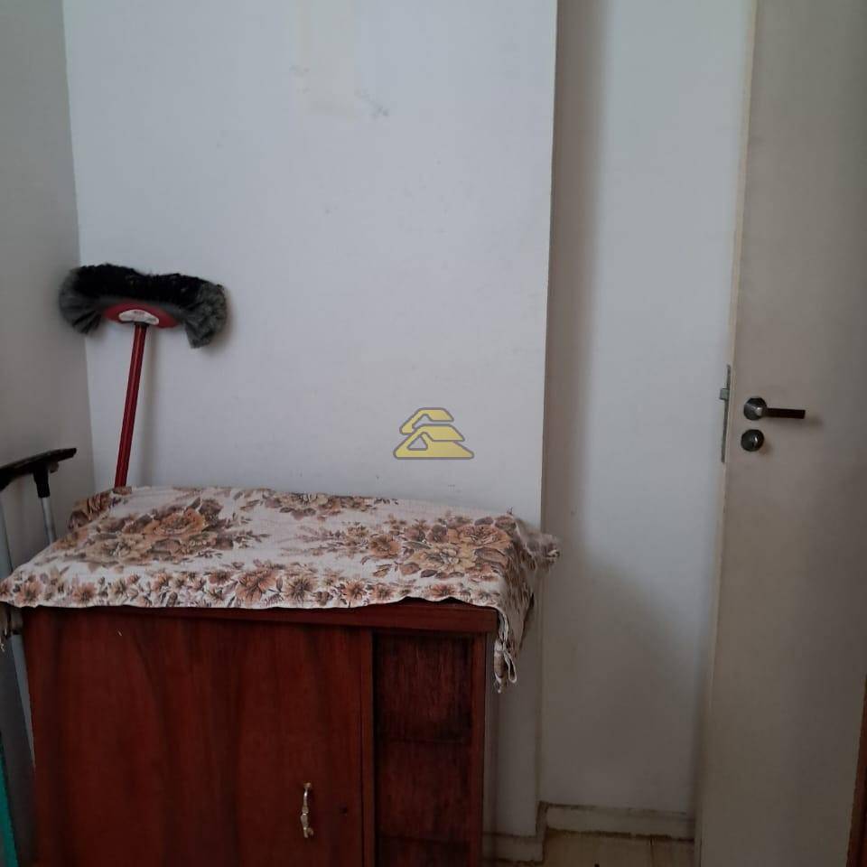 Apartamento à venda com 2 quartos, 64m² - Foto 23