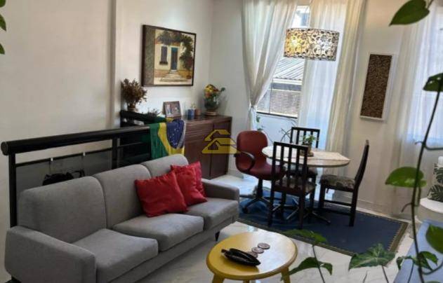 Apartamento à venda com 5 quartos, 169m² - Foto 2
