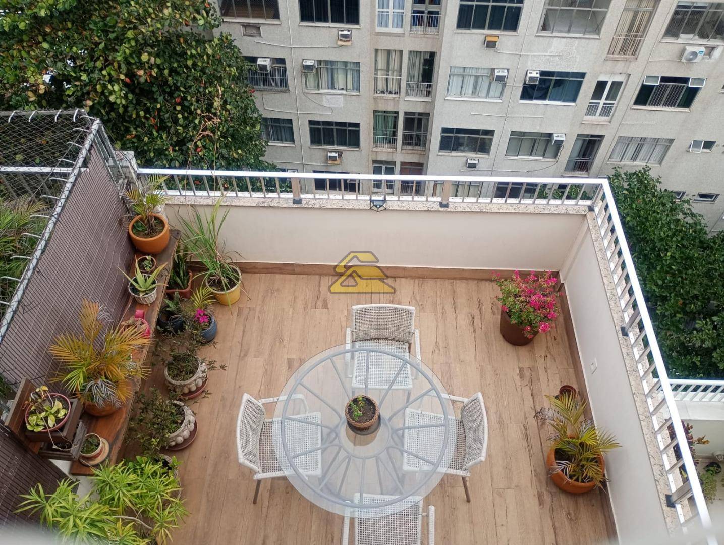 Cobertura à venda com 4 quartos, 206m² - Foto 6