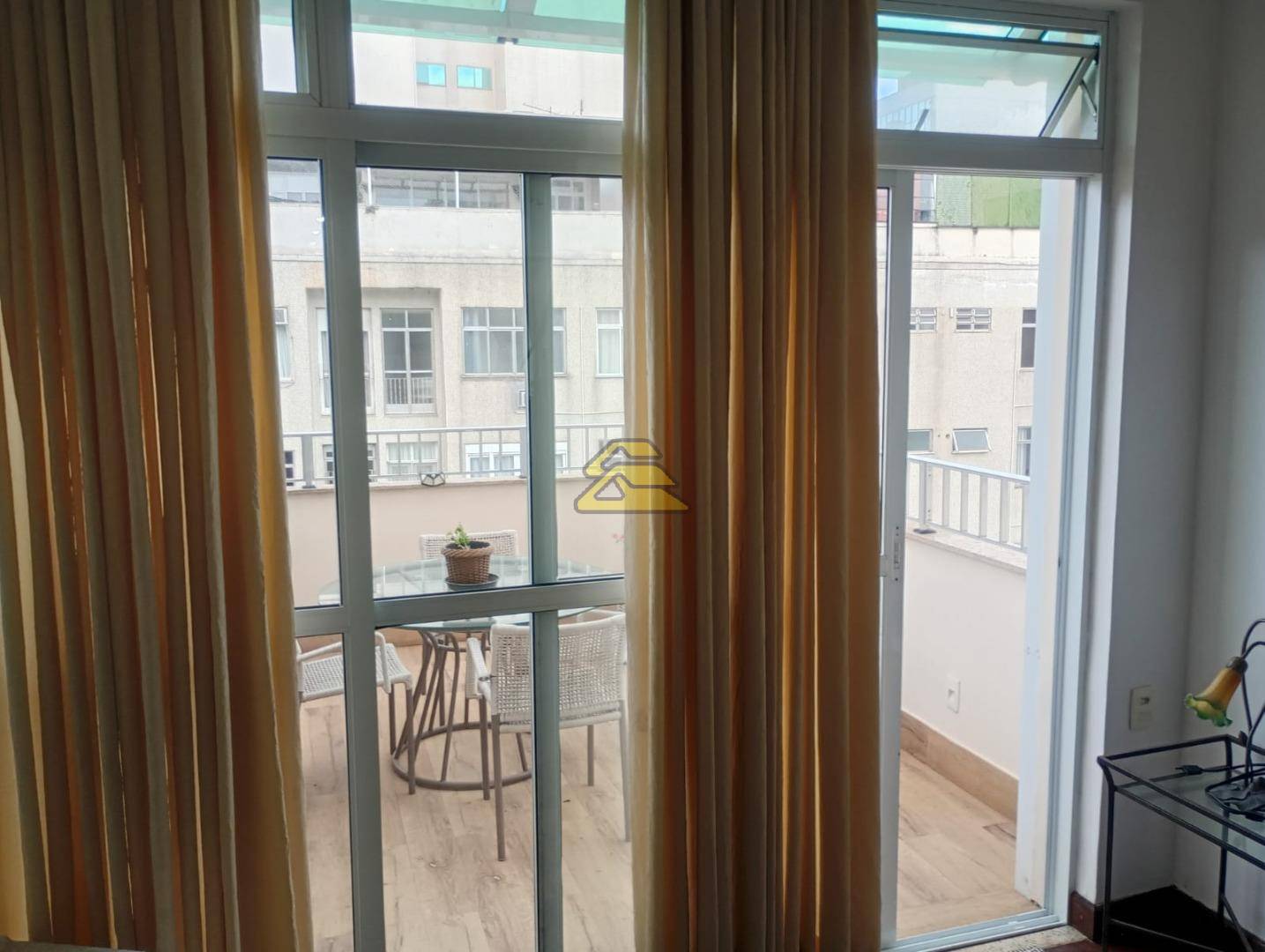 Cobertura à venda com 4 quartos, 206m² - Foto 3