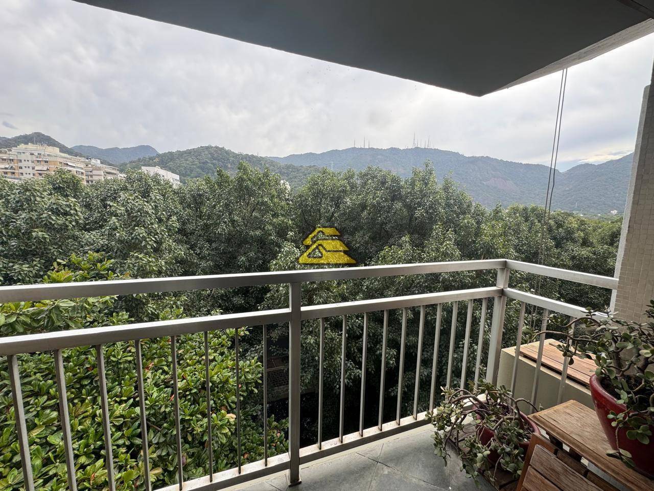 Apartamento à venda com 5 quartos, 301m² - Foto 5