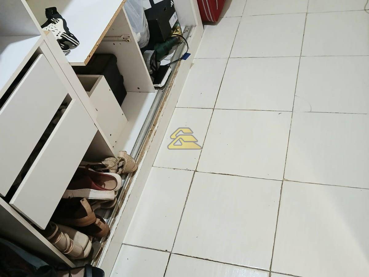 Apartamento à venda com 2 quartos, 60m² - Foto 10