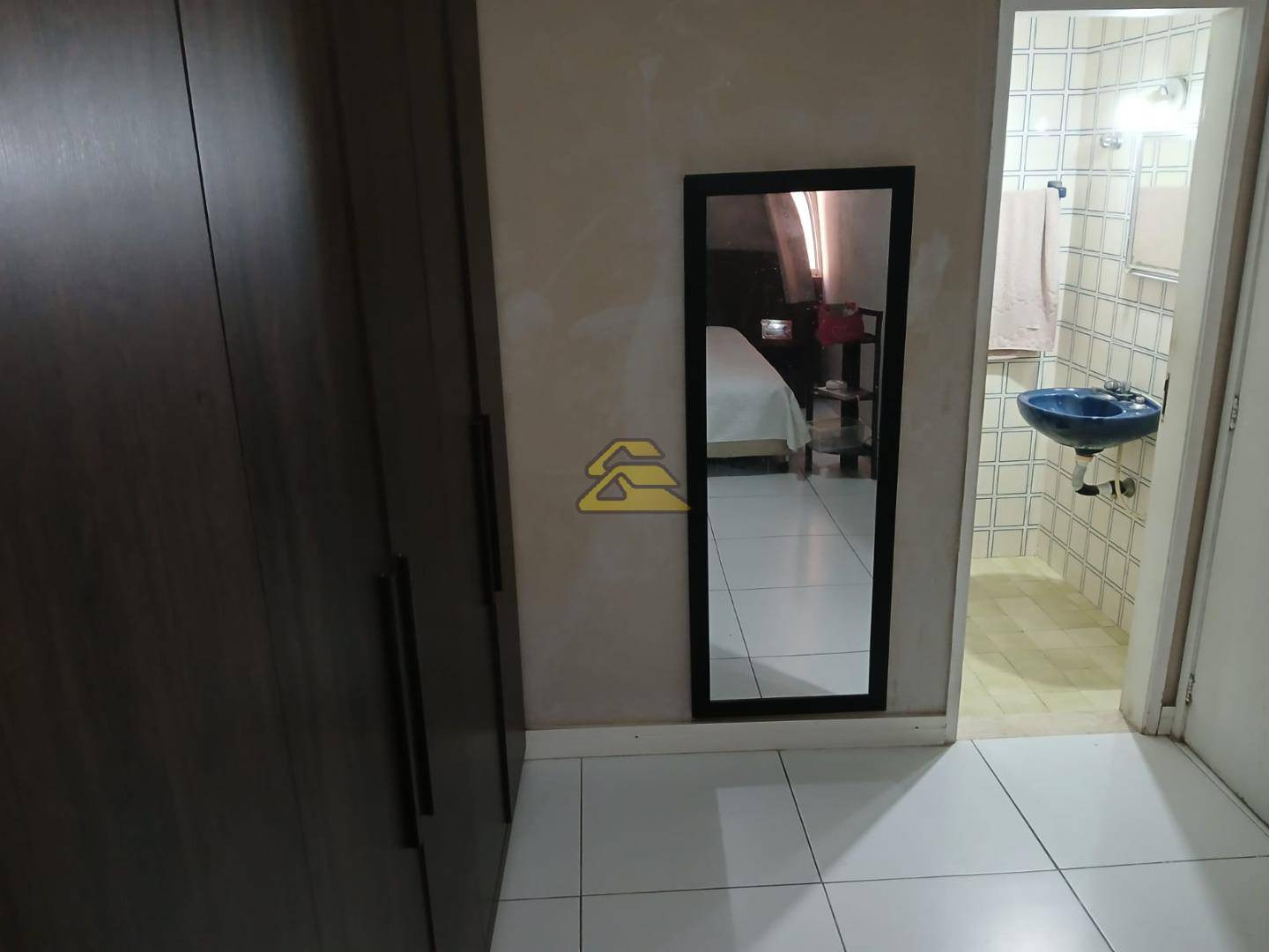 Apartamento à venda com 2 quartos, 60m² - Foto 9