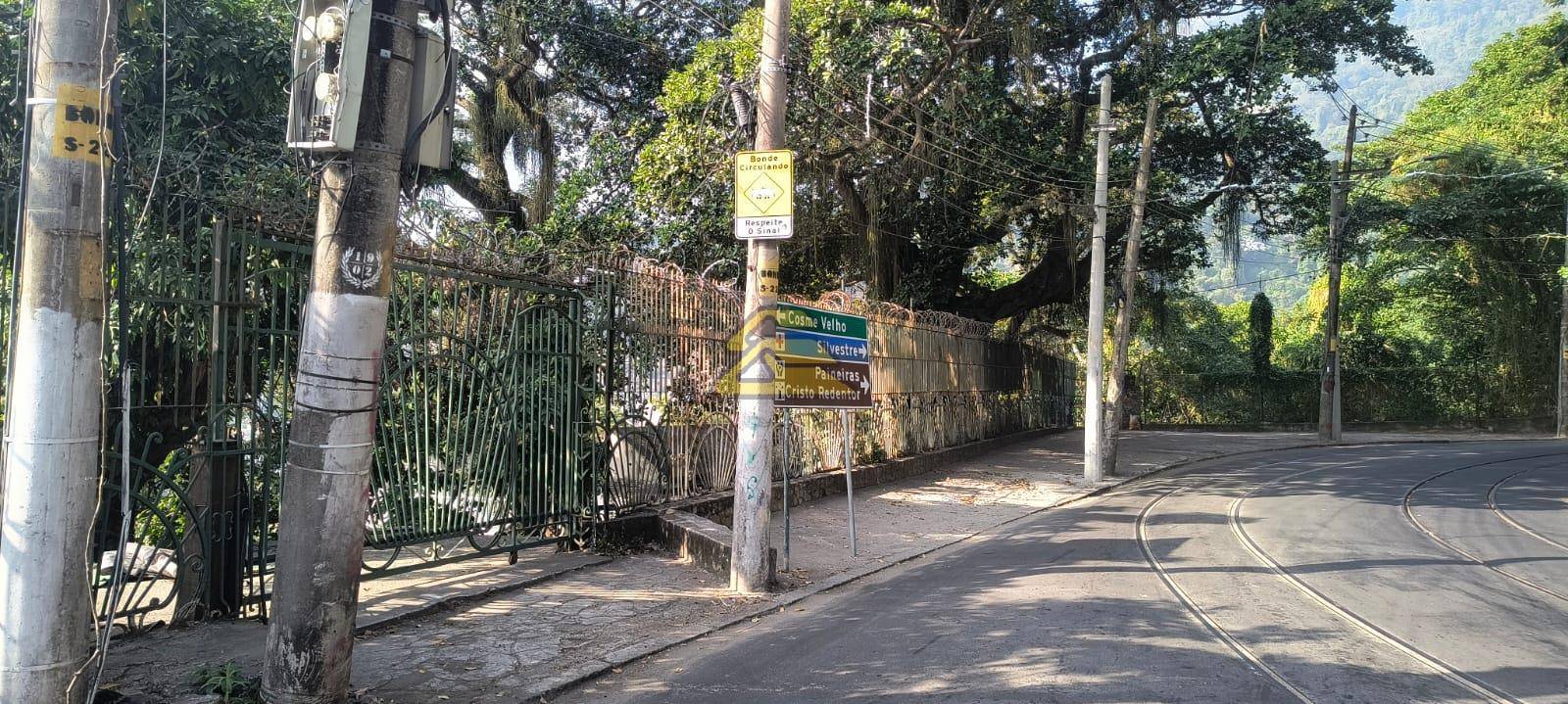 Casa à venda com 9 quartos, 669m² - Foto 9