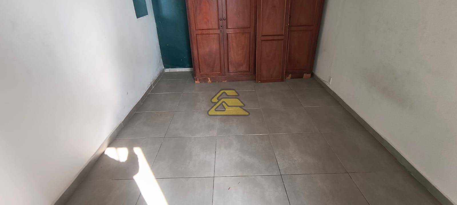 Casa à venda com 9 quartos, 669m² - Foto 18