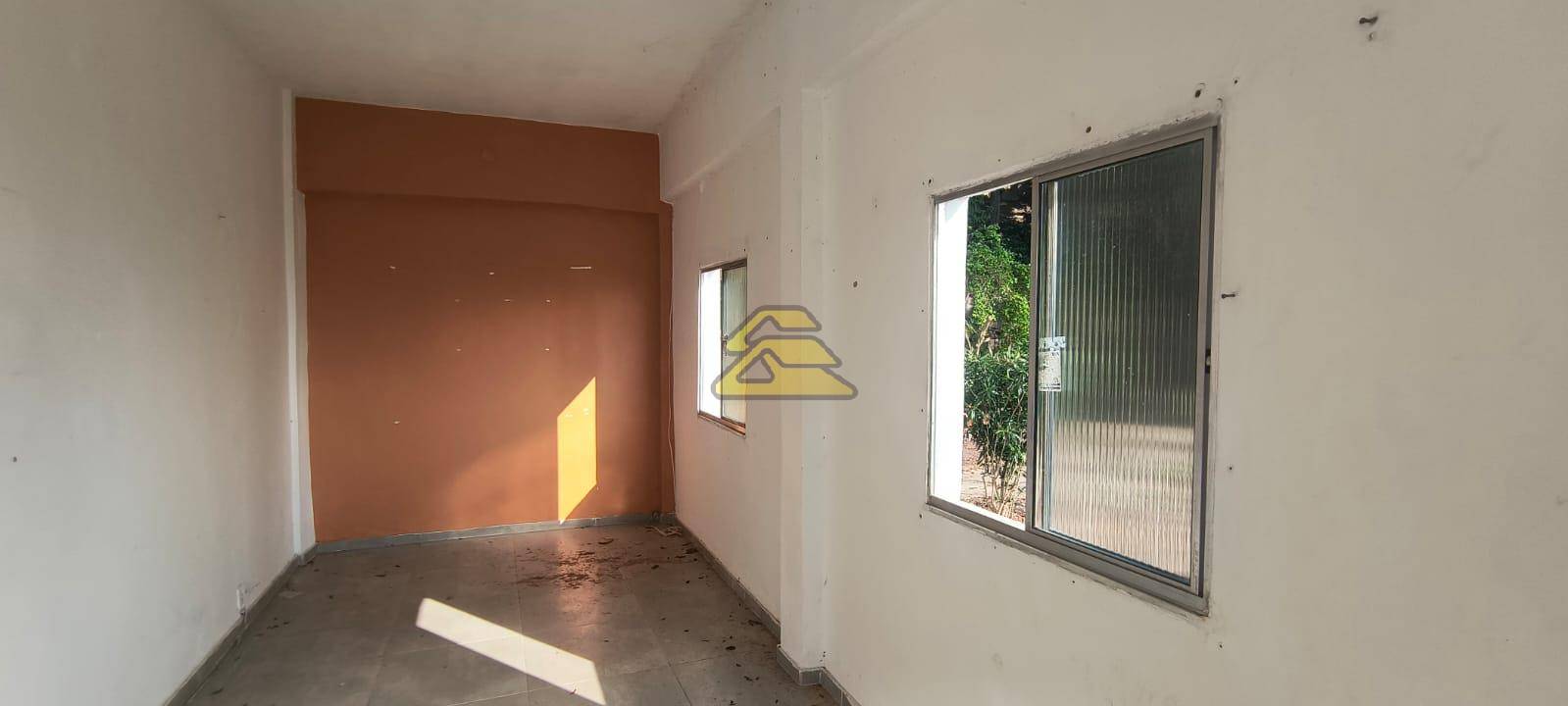 Casa à venda com 9 quartos, 669m² - Foto 17