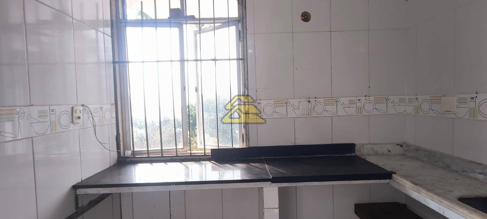 Casa à venda com 9 quartos, 669m² - Foto 31