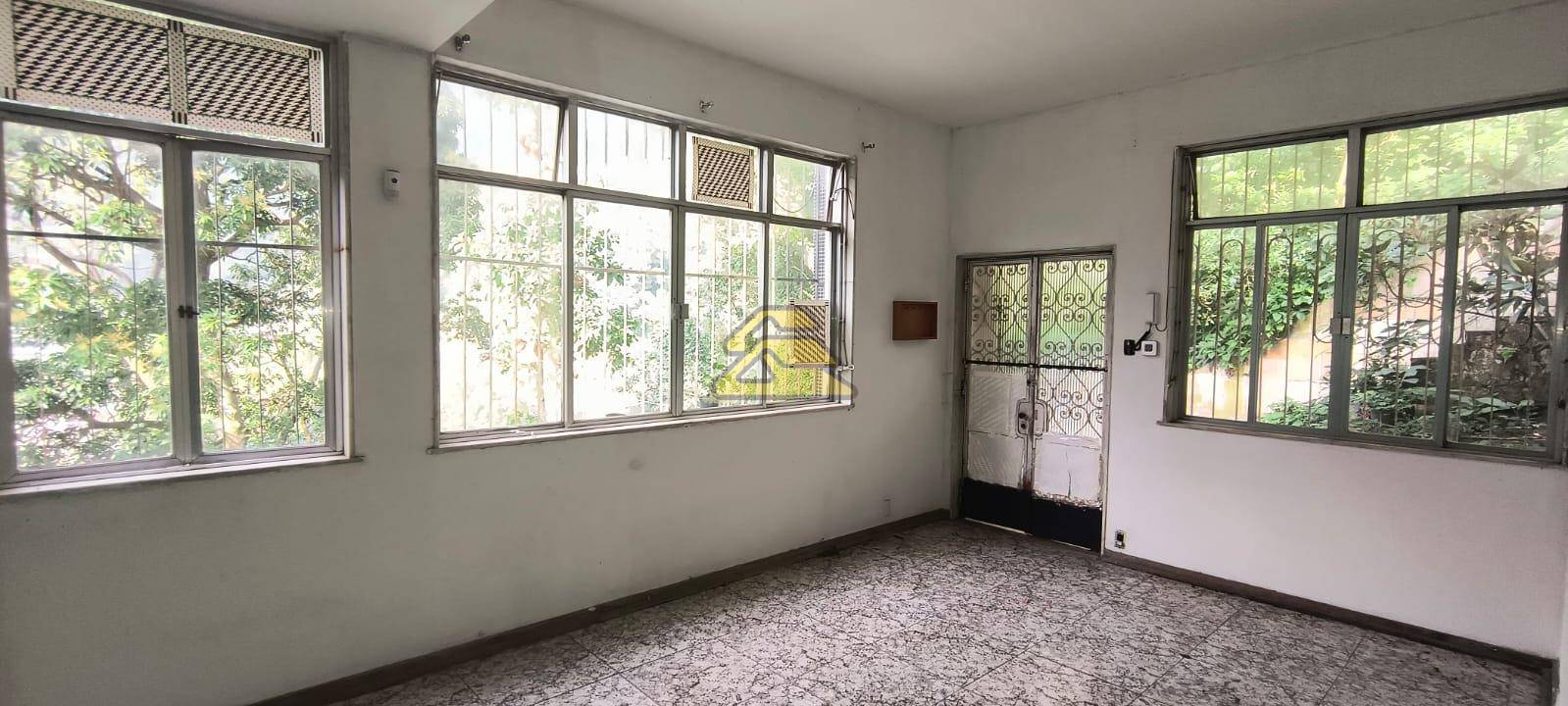 Casa à venda com 9 quartos, 669m² - Foto 22