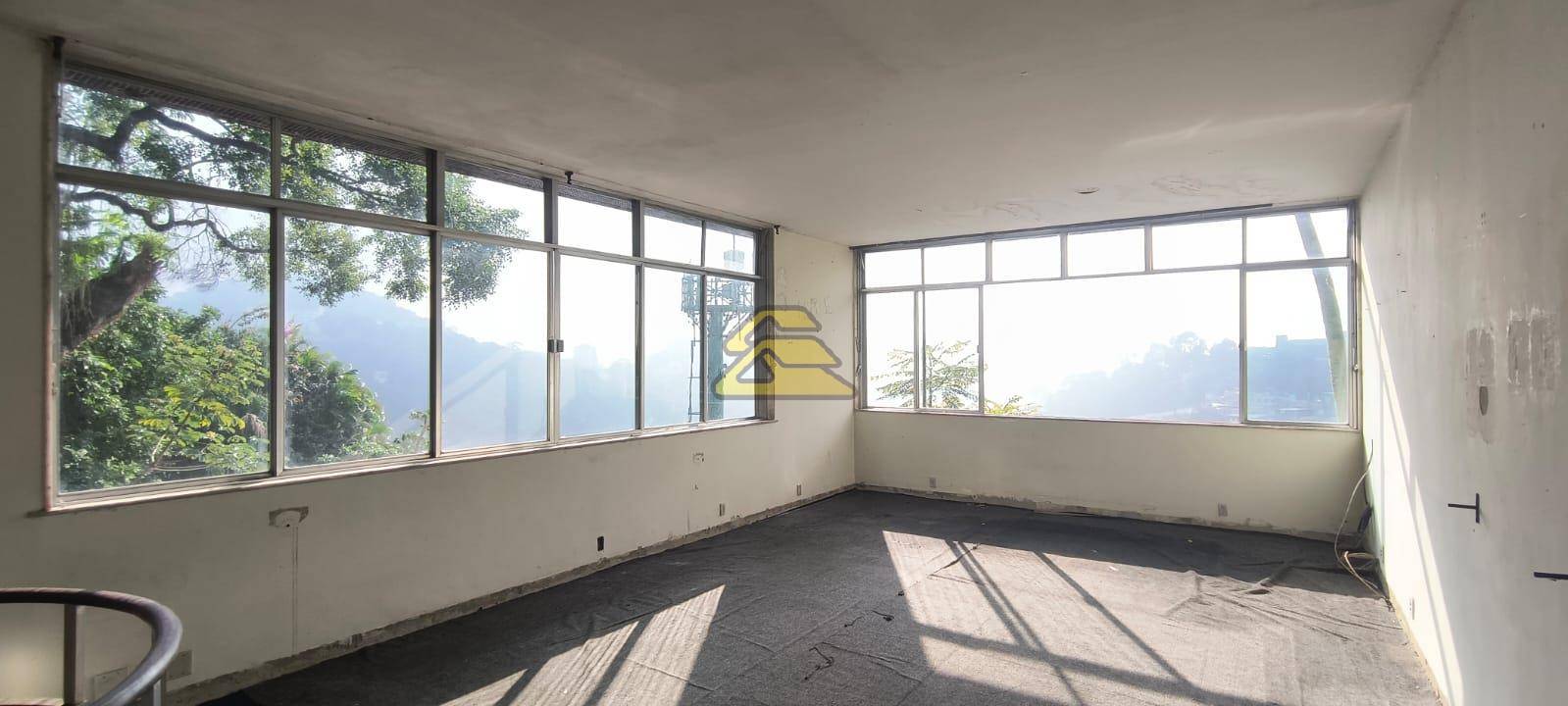 Casa à venda com 9 quartos, 669m² - Foto 37