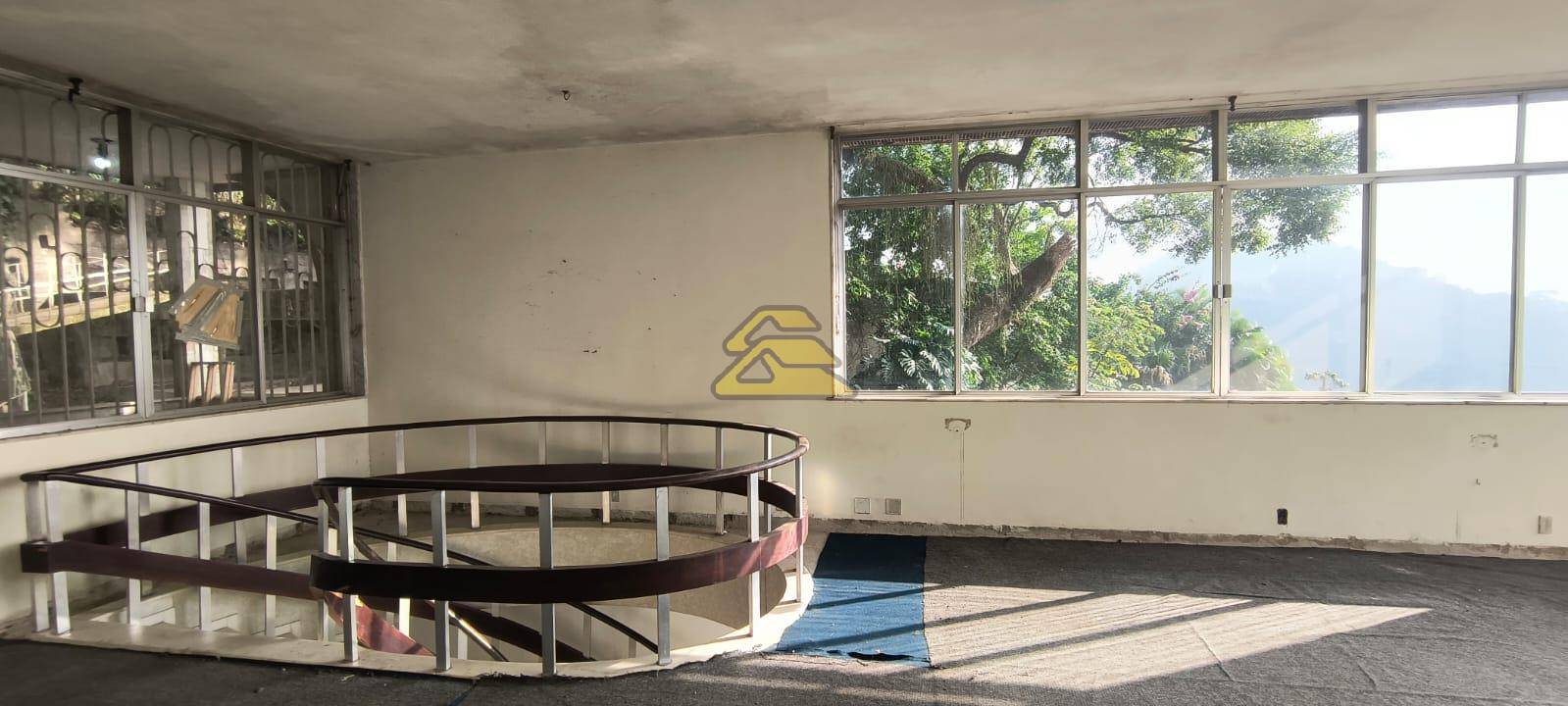 Casa à venda com 9 quartos, 669m² - Foto 38