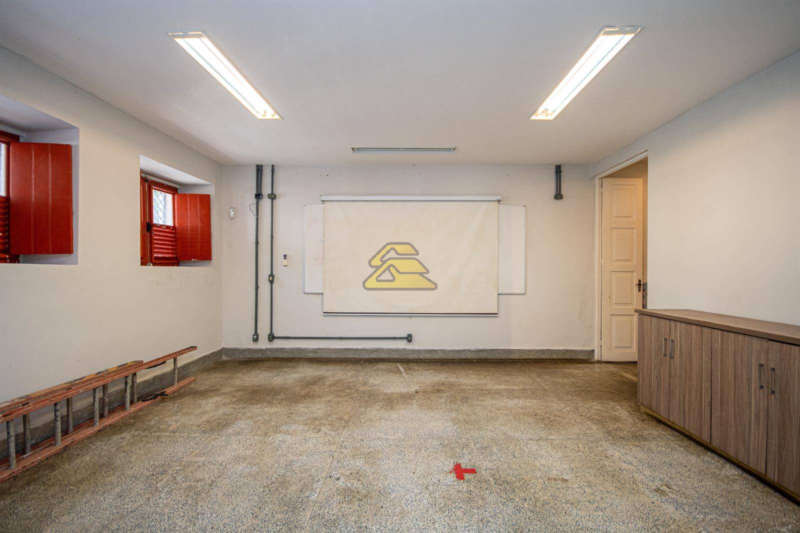 Prédio Inteiro para alugar com 13 quartos, 433m² - Foto 22