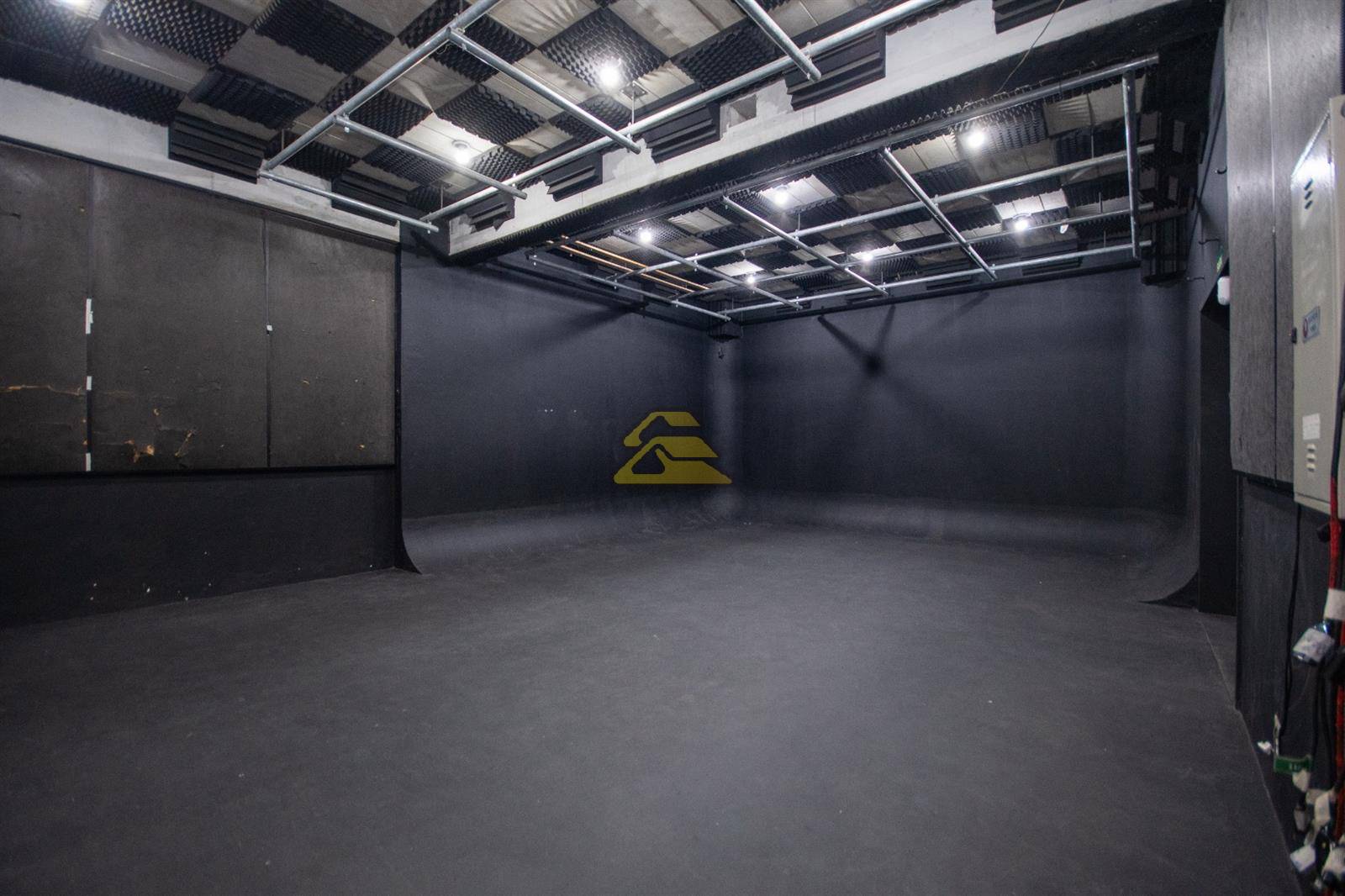 Prédio Inteiro para alugar com 13 quartos, 433m² - Foto 31
